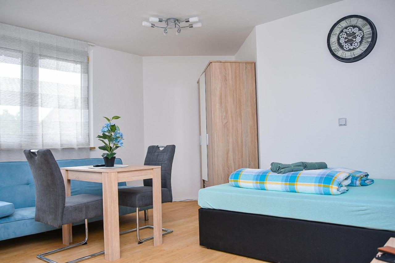 Ruhige Wohnung Im . Private Parkplatz ,Balkon ,Netflix Нюрнберг Екстериор снимка
